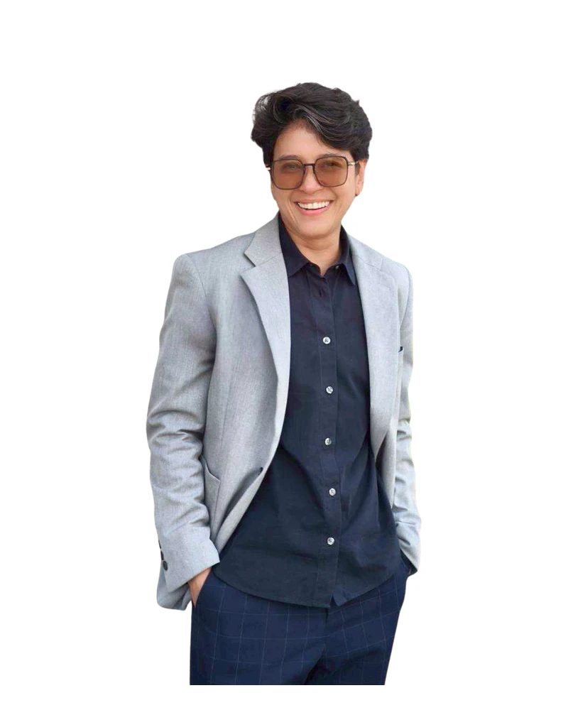 ภาพธีรชากันต์ (นัท) รัตนดิลก ณ ภูเก็ต